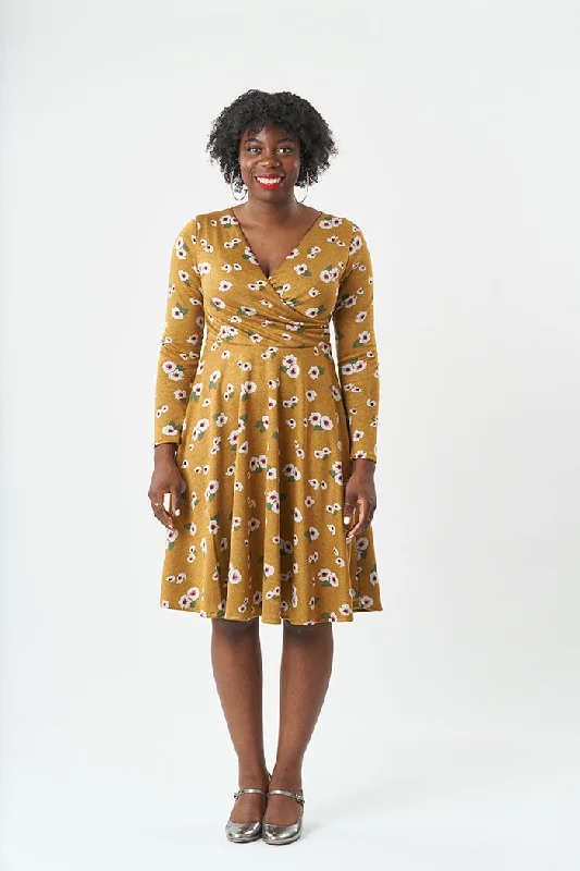 Women's Seasonal Clothes Sew Over It Georgie Dress