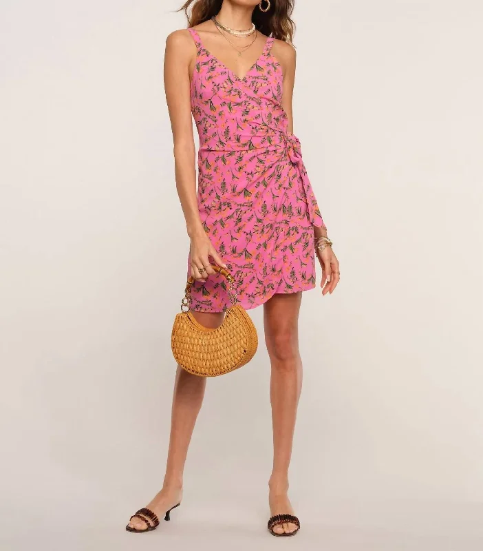 Casual and Comfortable Outfits Peri Dress In Pink