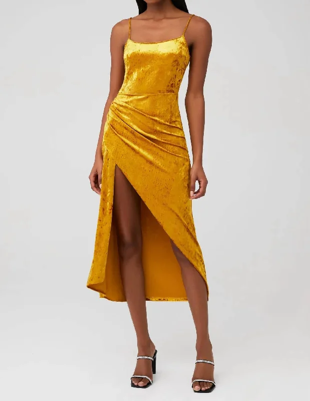 Chic Wardrobe Cyndey Dress In Yellow