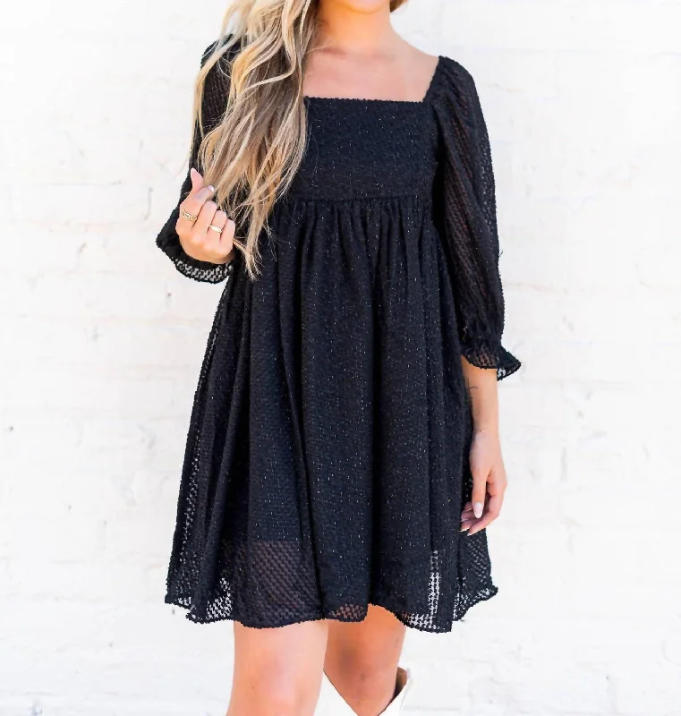 Chic Casual Wardrobe Essentials Without Reason Textured Dress In Black