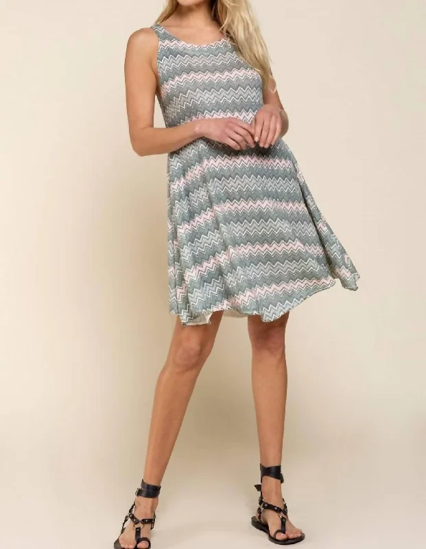 Exclusive Discount Zig Zag Pattern Dress In Grey Multi