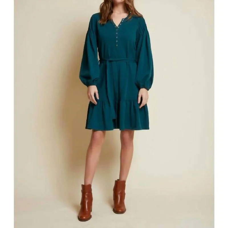 Outfits For Women Talli Dress In Emerald