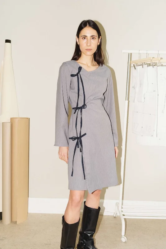 Relaxed Fashion Puff and Pencil Crossover Dress & Cone Sleeve