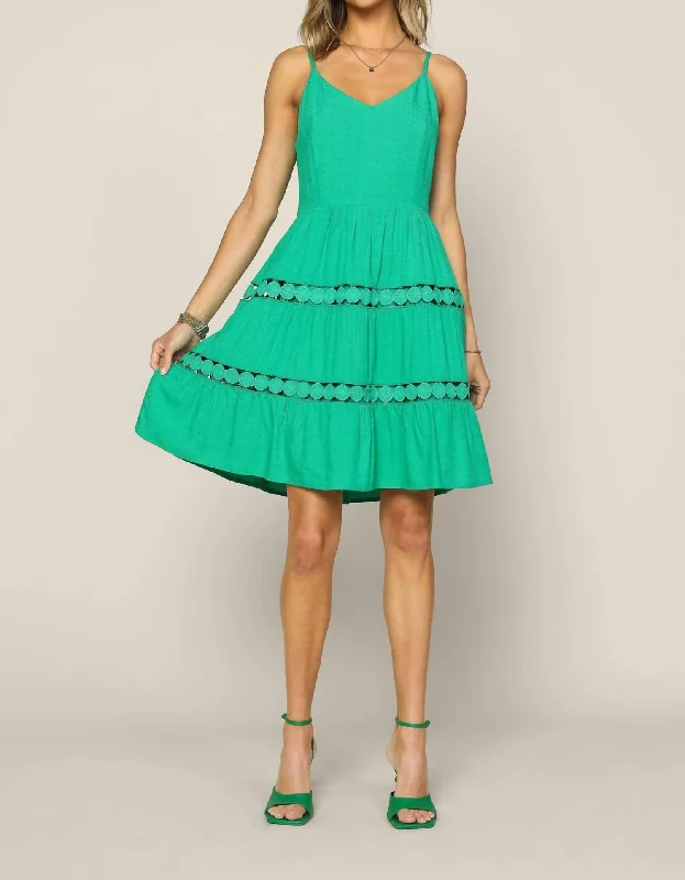 Relaxed Fit Women's Fashion Women's Strappy Dress In Kelly Green