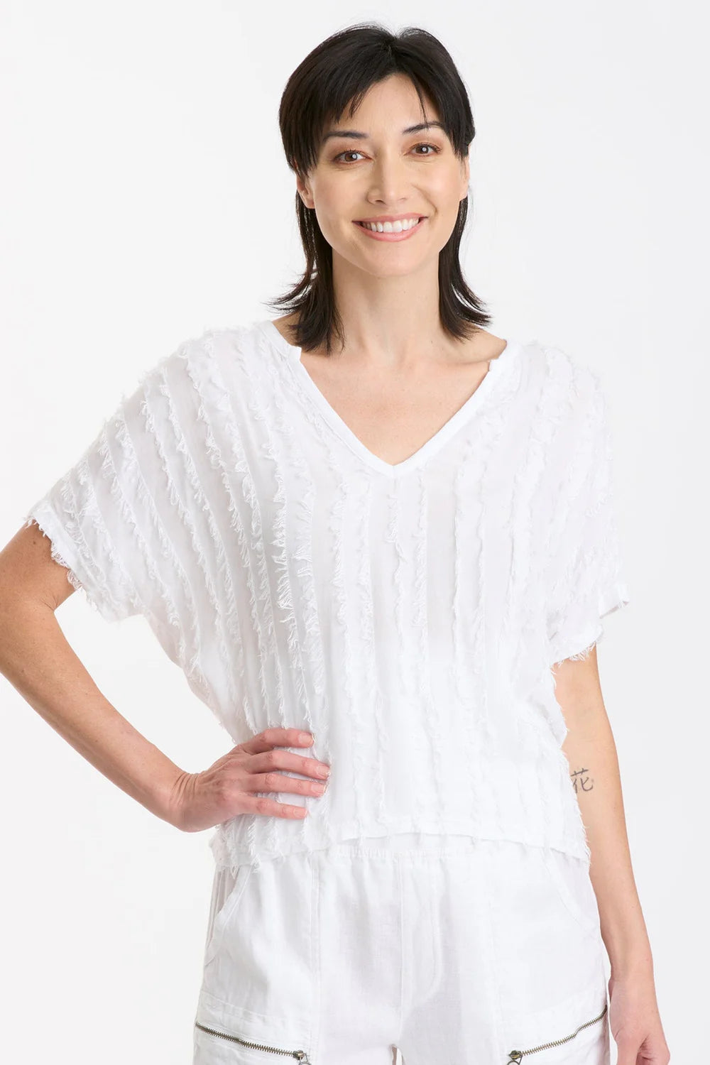 Holiday Gift Guide Sale Jarvis V Neck - White