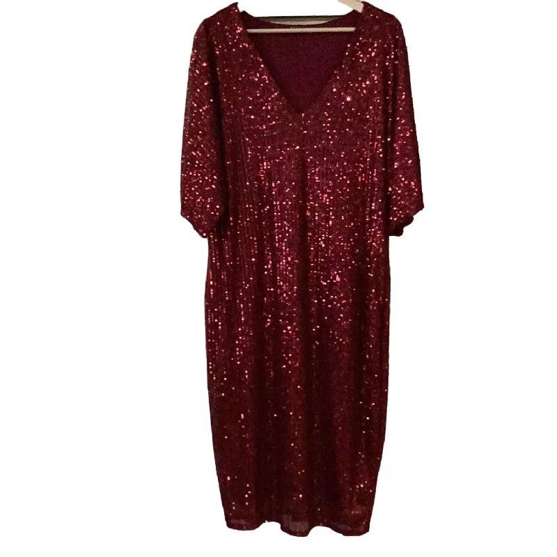Casual Clothing for Women Women's V-Neck Cocktail Dress - Plus In Burgundy