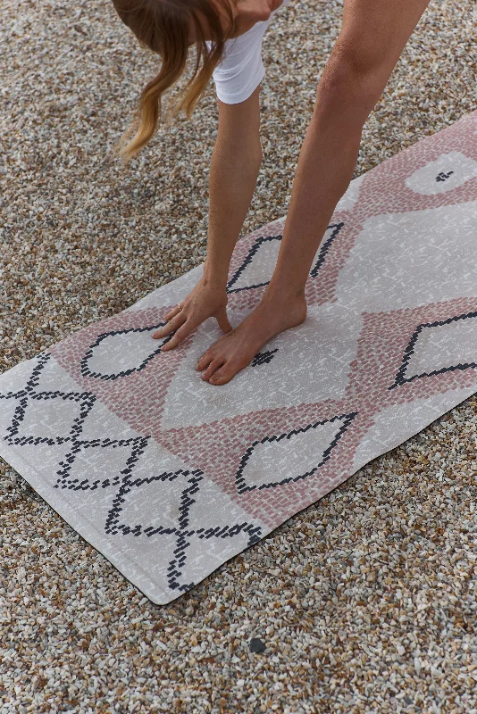 Feel Good, Look Great, Spend Less On Yoga Gear Ourain Yoga Mat