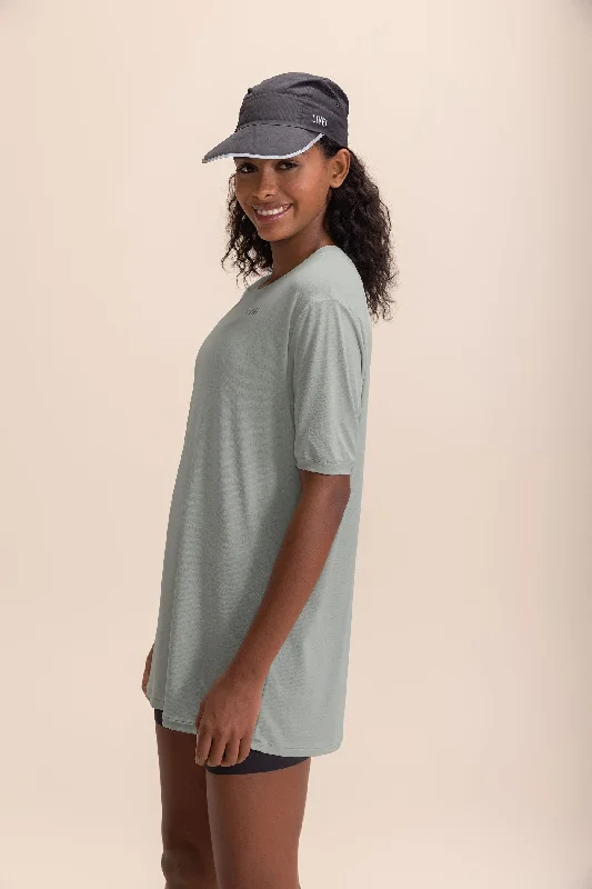 Soft, Stretchy, And Super Affordable Yoga Wear Água T-shirt