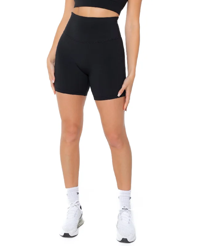 Flow Into Savings With Trendy Yoga Apparel Aura Scrunch Shorts - Black