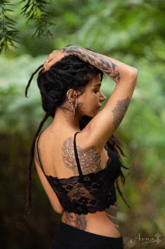 Namaste And Save On Yoga Apparel Wireless Lace Burlesque Bra