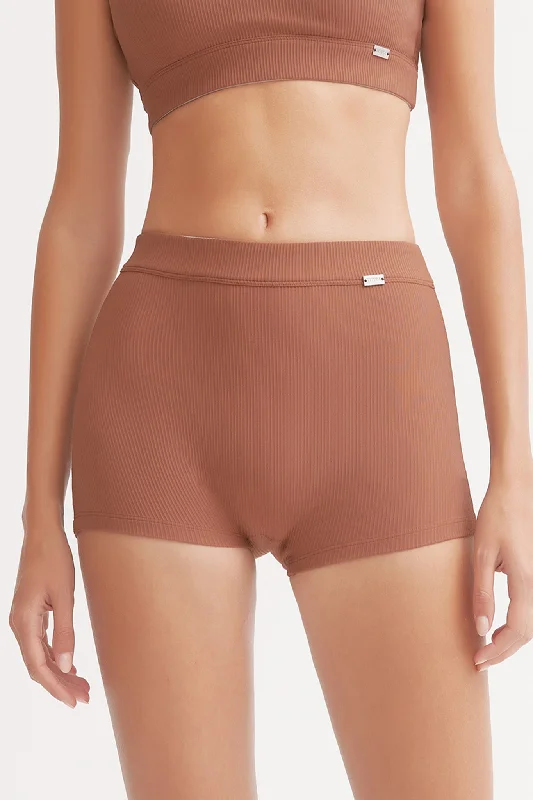 The Best Yoga Wear At The Best Prices Emma Shorts