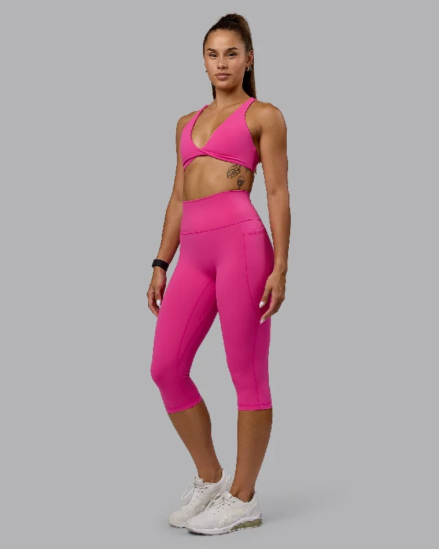 Ultimate Comfort And Style Now At Lower Prices Fusion 3/4 Length Leggings - Fuchsia Pink Ultimate Comfort And Style Now At Lower Prices Fusion 3/4 Length Leggings - Fuchsia Pink