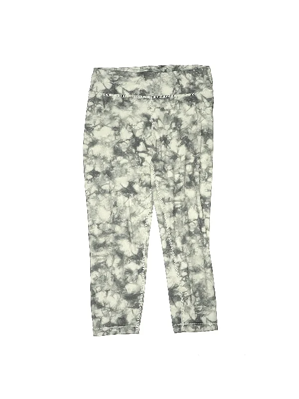 Your Go-To Yoga Outfits Now More Affordable Leggings