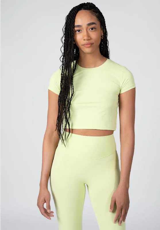 Soft, Supportive Yoga Wear At Unbeatable Savings LiteSpeed Short Sleeve Crop Clover