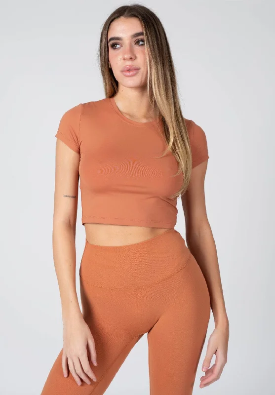 Enhance Your Flow With Stylish Yoga Wear At Great Prices LiteSpeed Short Sleeve Crop Fawn