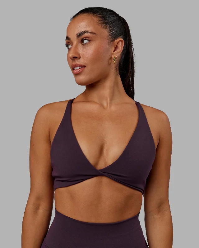 The Perfect Blend Of Comfort And Savings Progression Sports Bra - Midnight Plum