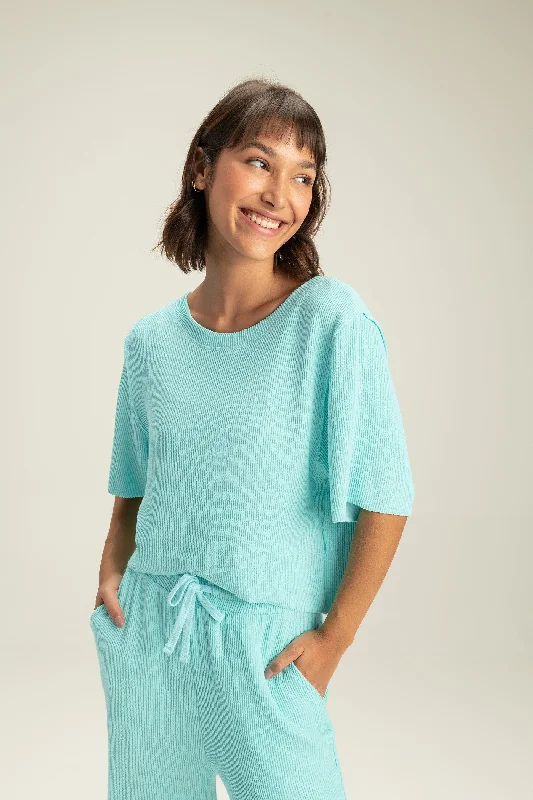 Breathe Easy In Comfortable Yoga Outfits Swell Multi T-Shirt