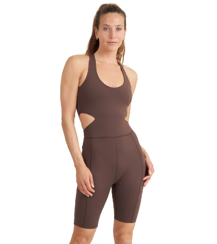 Flex Your Budget With Premium Yoga Clothing Deals Thrive Societe Cut Out Onesie
