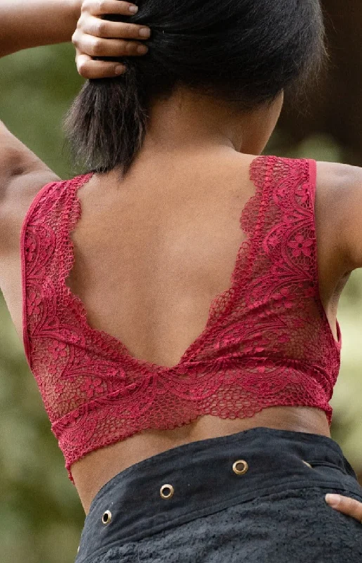 Affordable Yoga Fashion For Every Pose Unique Women's Lace Bra - Dark Red