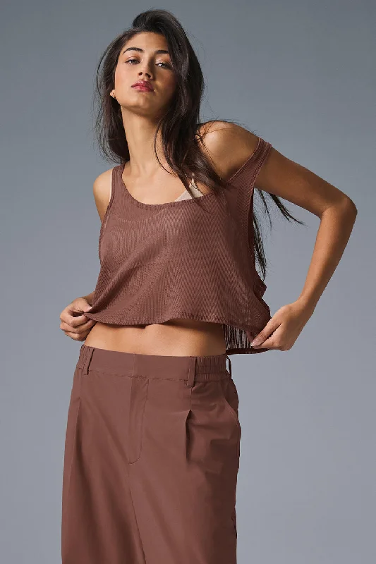 Unmissable Deals On Flexible Yoga Apparel Striped Mesh Tropical Nights Tank - Chestnut Unmissable Deals On Flexible Yoga Apparel Striped Mesh Tropical Nights Tank - Chestnut