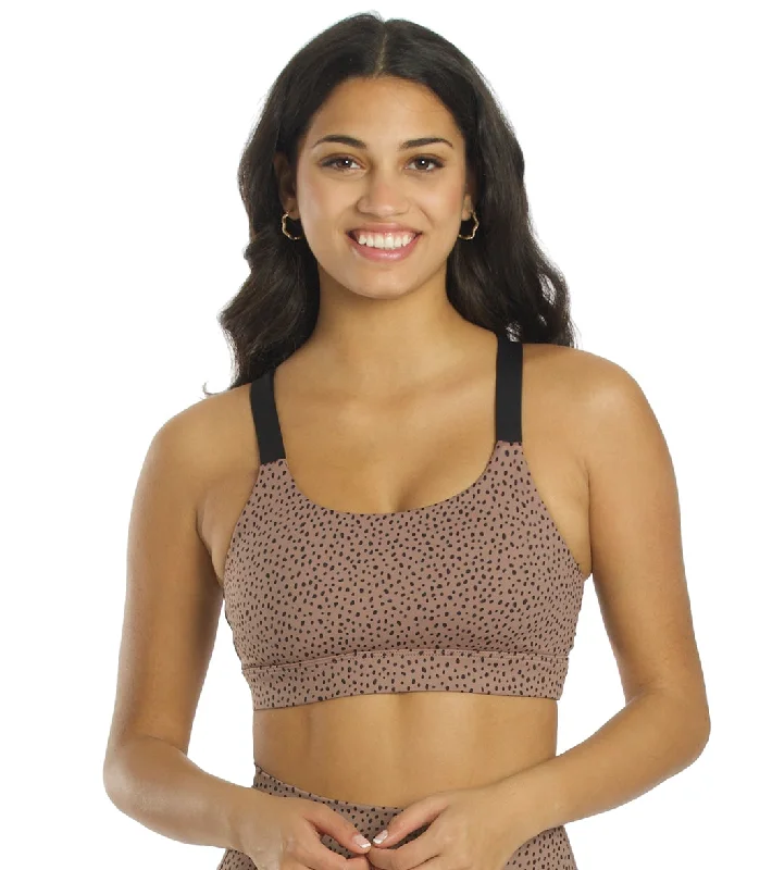 Trendy Yoga Outfits At Budget-Friendly Prices All Fenix Montana V-Back Yoga Sports Bra Latte