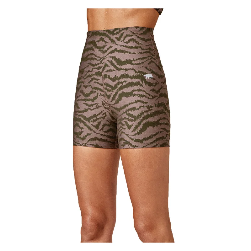 Breathe Easy In Comfortable Yoga Outfits Women's Ab Tastic Studio 4 Inch Bike Shorts Breathe Easy In Comfortable Yoga Outfits Women's Ab Tastic Studio 4 Inch Bike Shorts